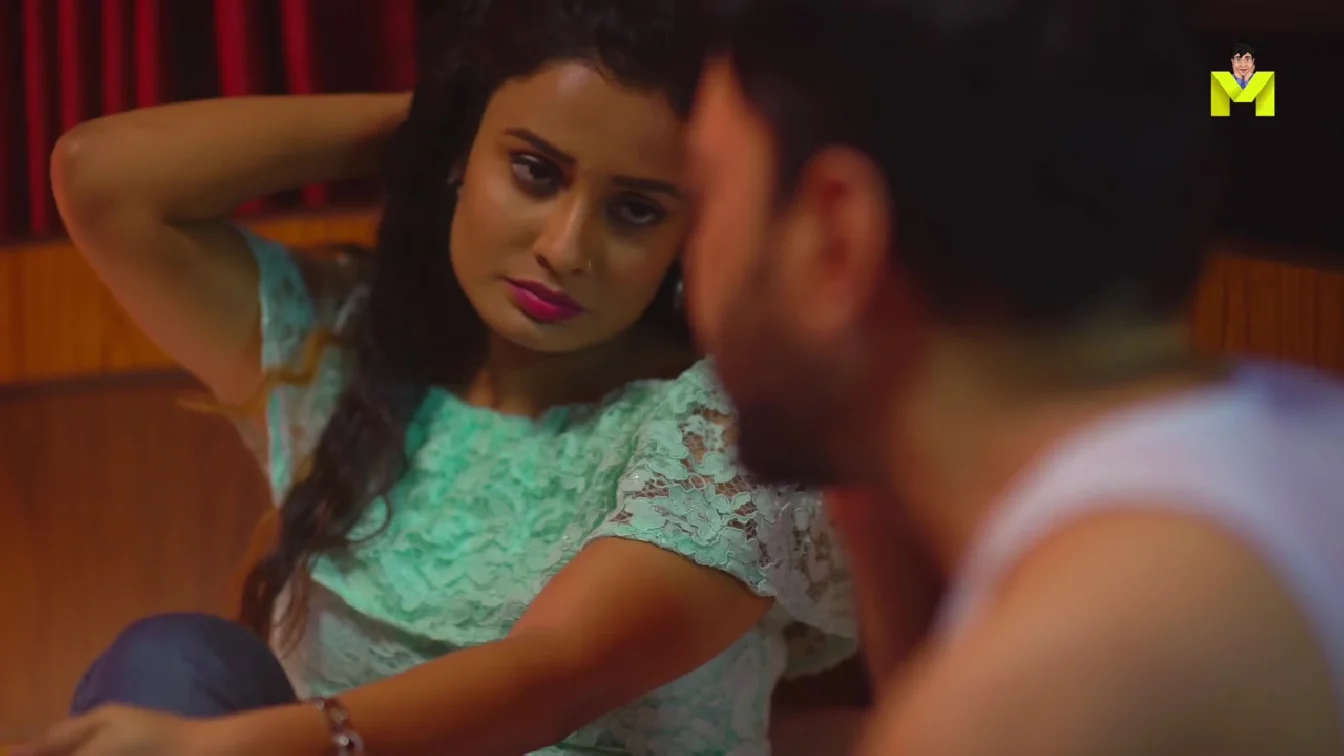Preview of Ghunghat Ki Aad Mein S01 E01-03 Mastram